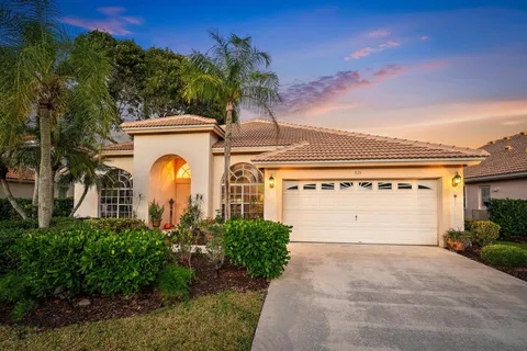 $980,000 | 315 Timberwood Court, Palm Beach Gardens, FL 33418