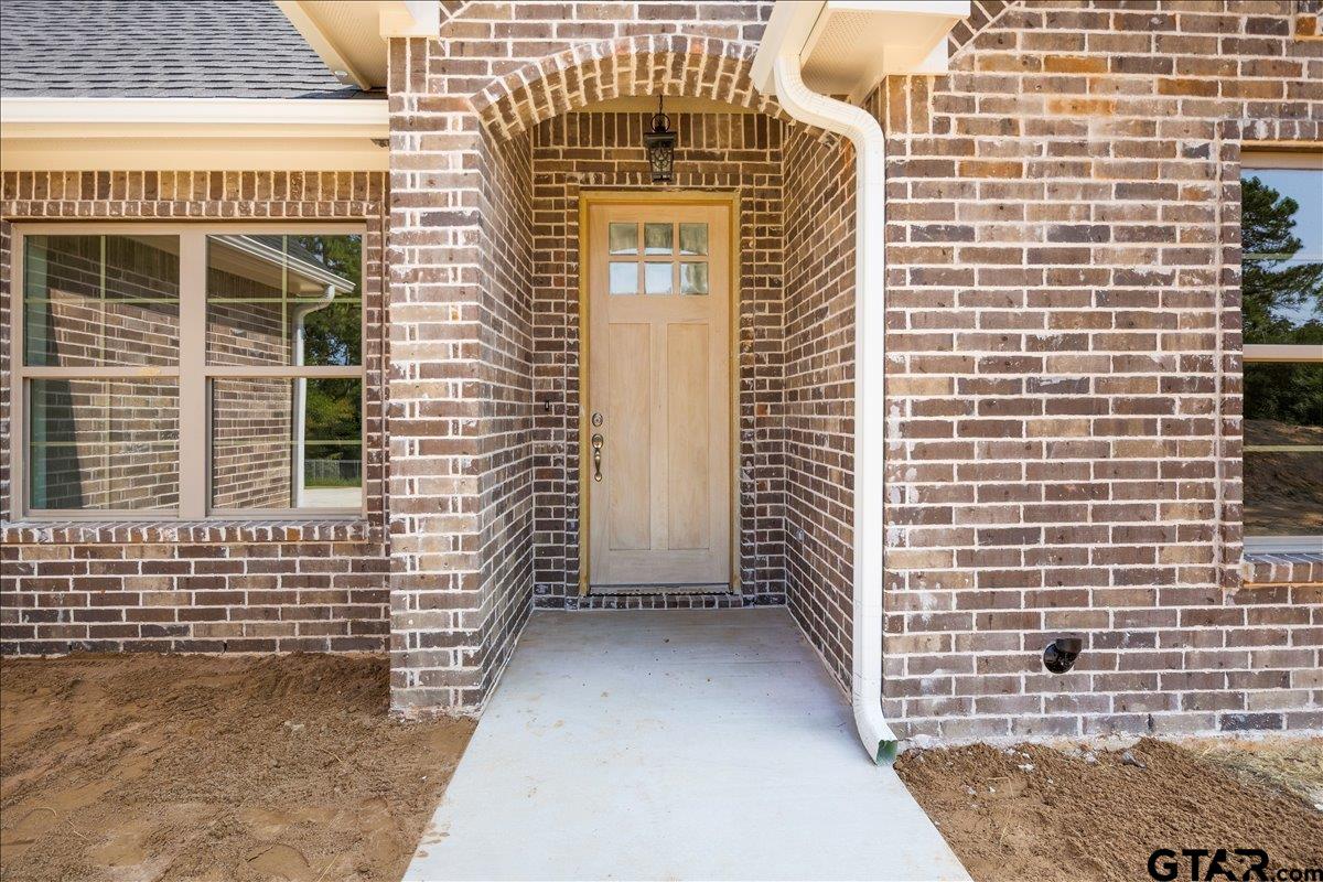 501 County Road 330 Tyler, TX 75708 - Photo 4 of 36 a view of door