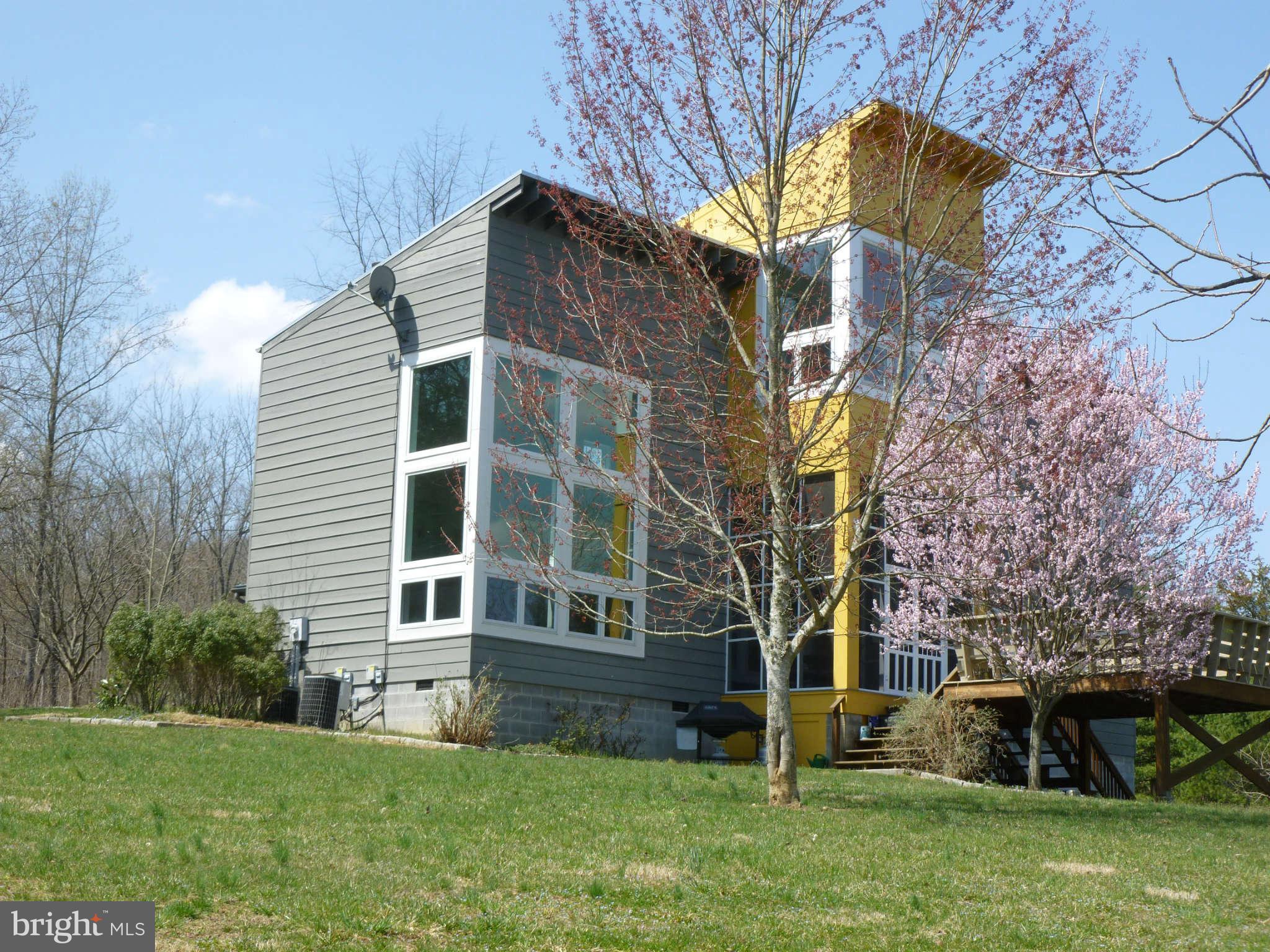 101 Stoney Bottom Road Front Royal, VA 22630 - Photo 1 of 28 Exterior (Front)