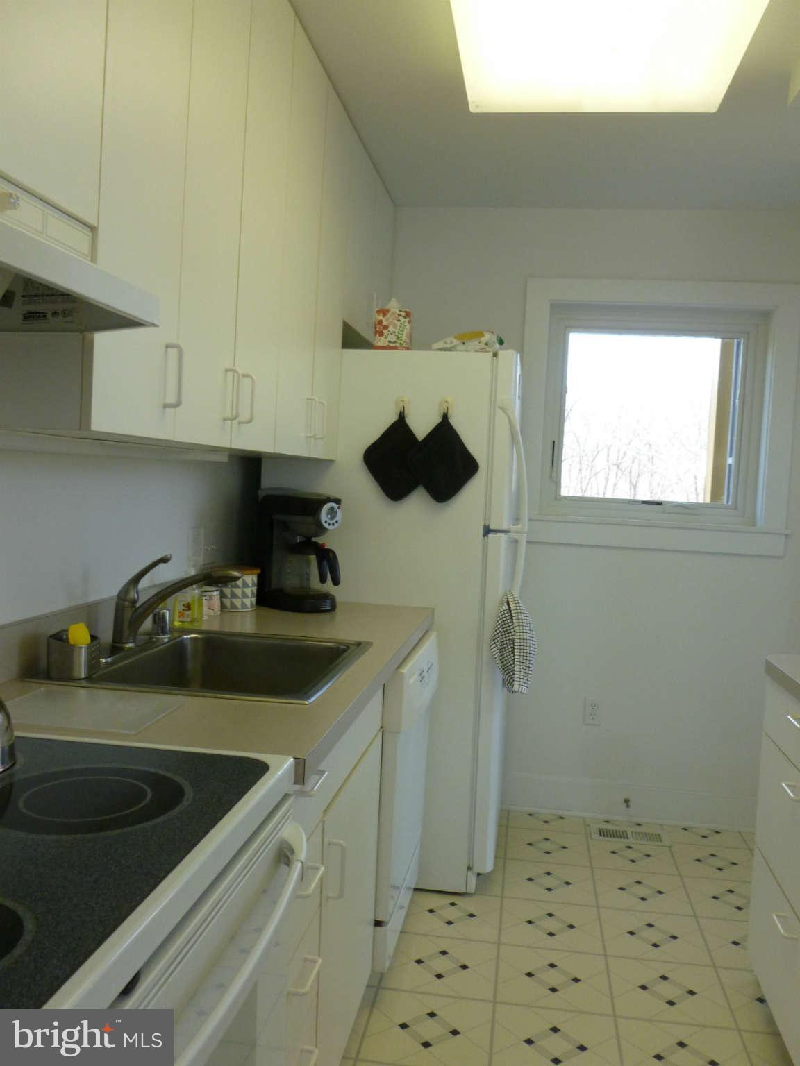 101 Stoney Bottom Road Front Royal, VA 22630 - Photo 10 of 28 Kitchen