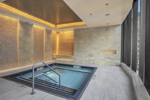 $1,089,000 | 1 Franklin Street, Unit 1602, Boston, MA 02110