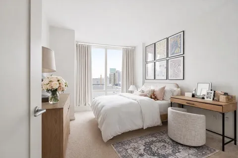 $1,089,000 | 1 Franklin Street, Unit 1602, Boston, MA 02110