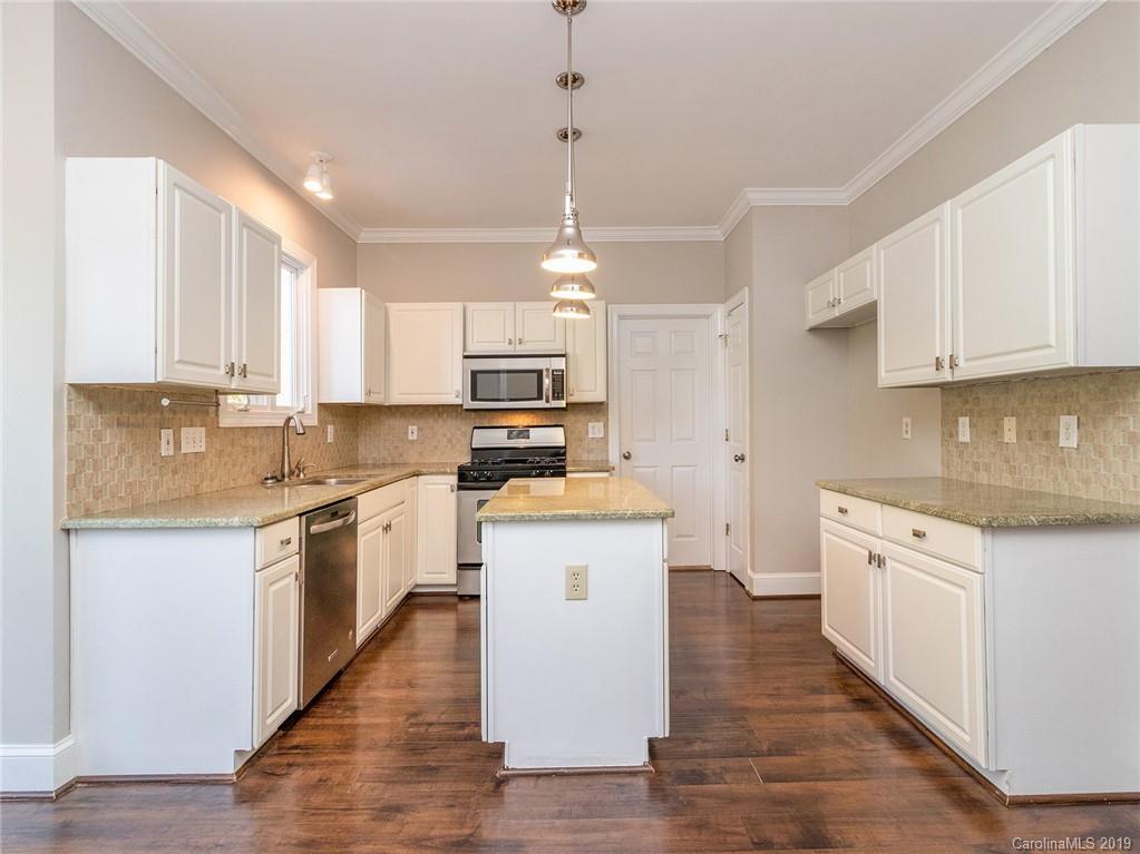 200 Kimberly Road Davidson, NC 28036 - Photo 8 of 37