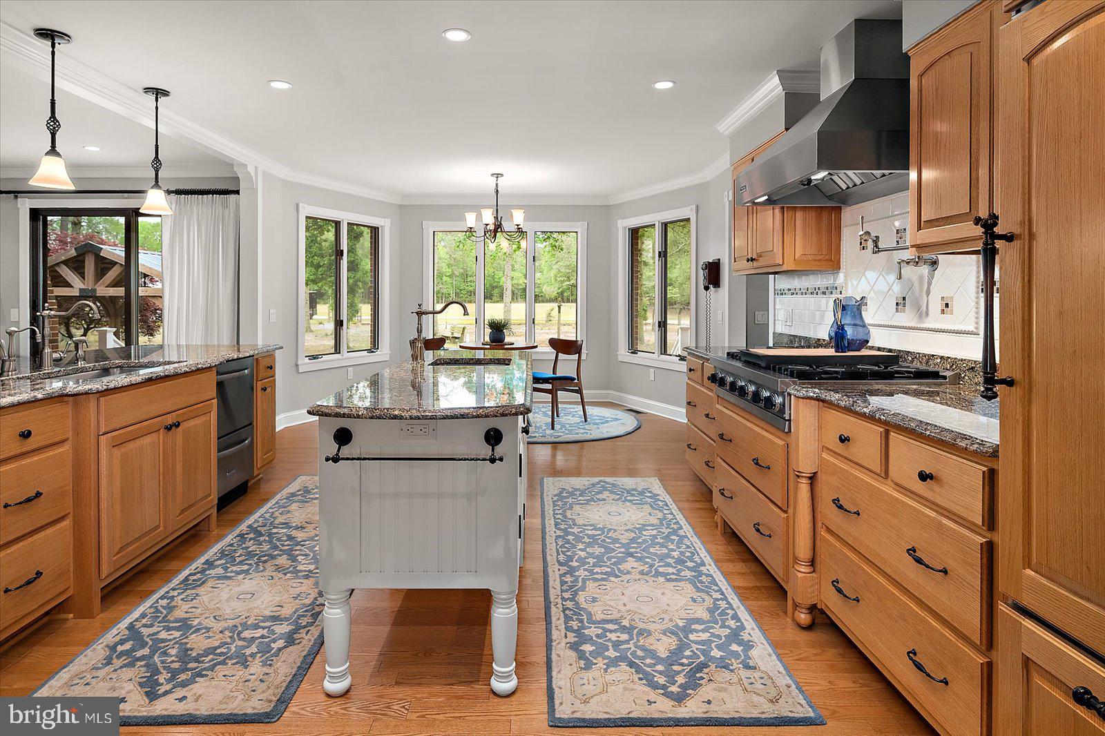 33915 Shockley Road Parsonsburg, MD 21849 - Photo 39 of 125 Bright and inviting gourmet kitchen.