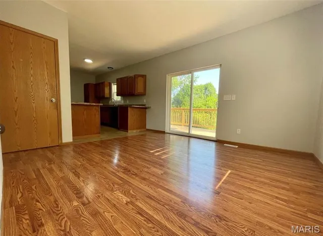 $1,795 | 141 West Park Avenue, Collinsville, IL 62234