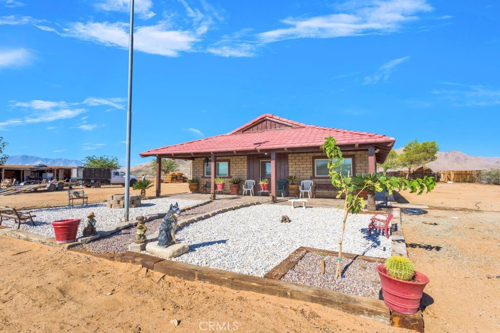16124 Meridian Road Lucerne Valley, CA 92356 - Photo 1 of 1 Gallery Image 1