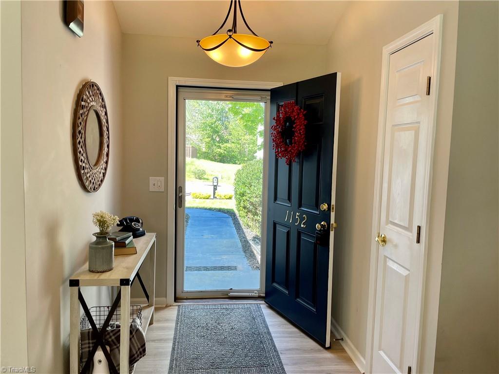 1152 Maple Ridge Drive Burlington, NC 27217 - Photo 2 of 25 Gallery Image 2