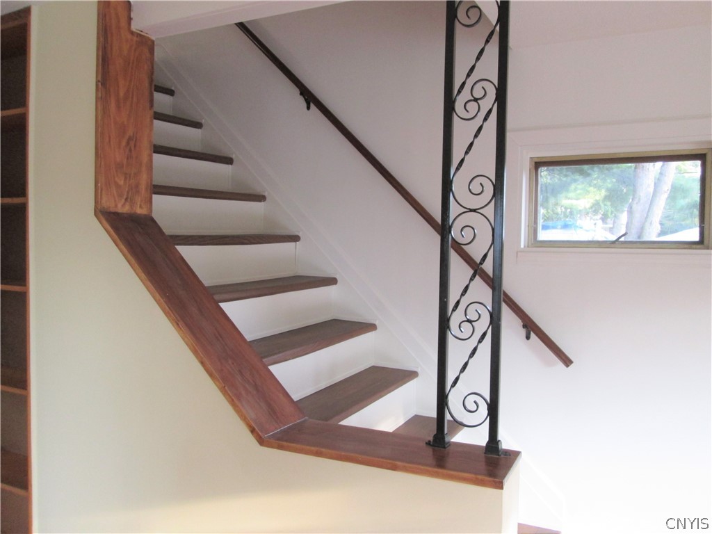 4708 Jordan Road Skaneateles, NY 13153 - Photo 14 of 24