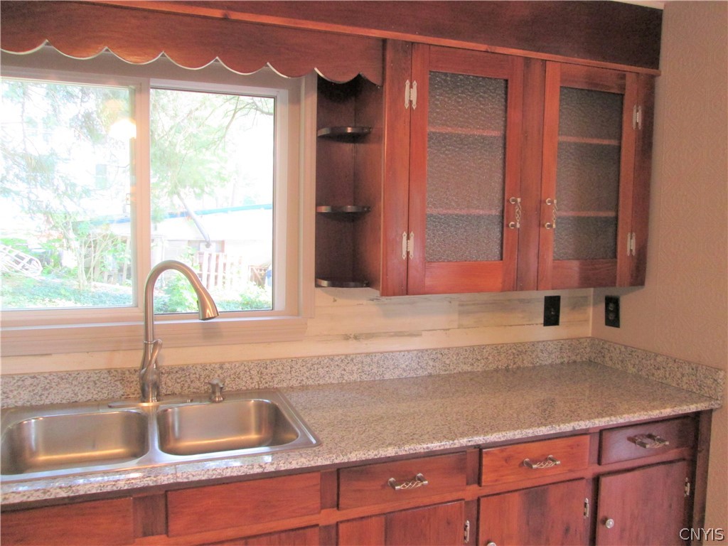 4708 Jordan Road Skaneateles, NY 13153 - Photo 9 of 24