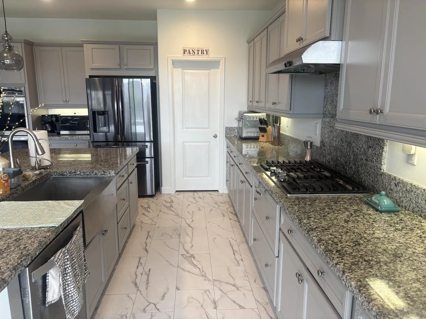 4633 Quiet Ridge Lane Fallbrook, CA 92028 - Photo 2 of 30