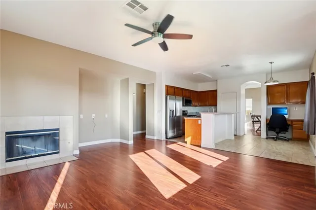 $460,000 | 15015 Kitfox Lane, Victorville, CA 92394