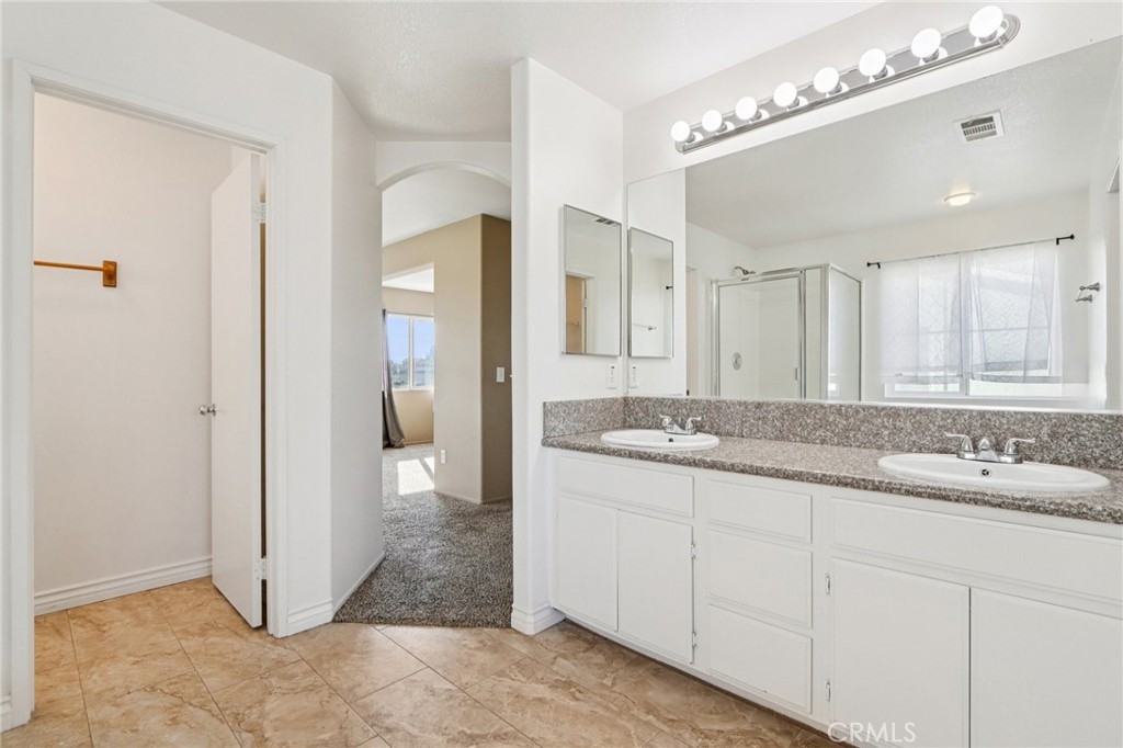 15015 Kitfox Lane Victorville, CA 92394 - Photo 42 of 49