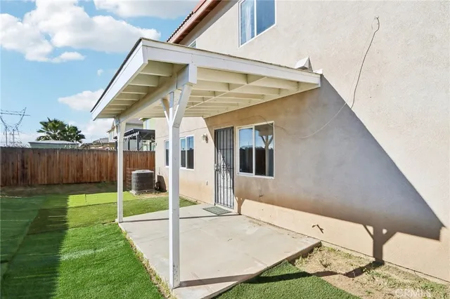 $460,000 | 15015 Kitfox Lane, Victorville, CA 92394