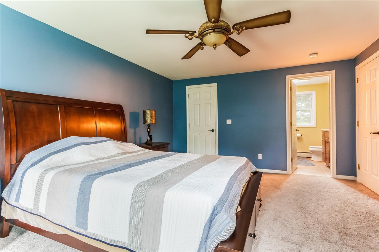87 Griffin Road Deerfield, NH 03037 - Photo 19 of 40