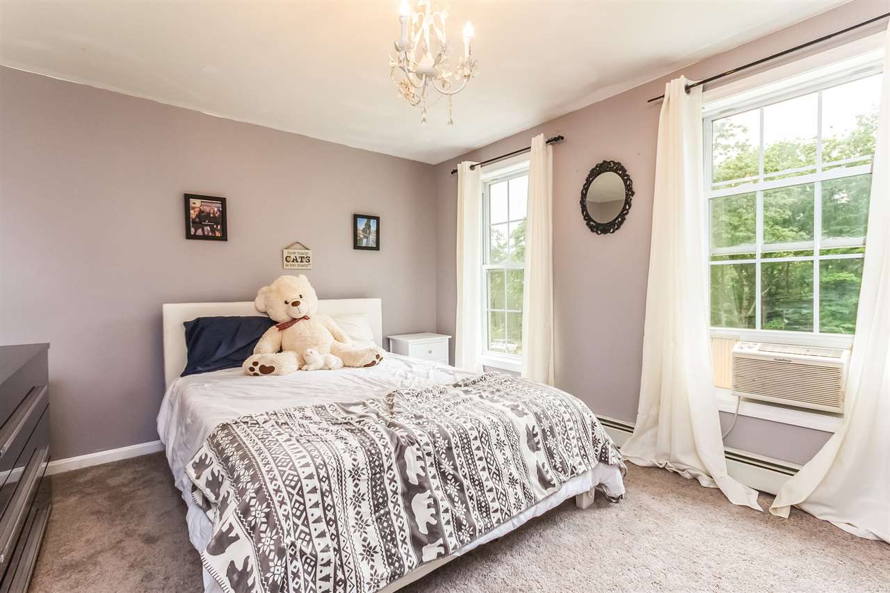 87 Griffin Road Deerfield, NH 03037 - Photo 28 of 40
