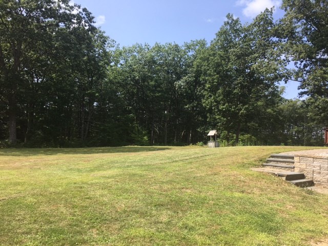 87 Griffin Road Deerfield, NH 03037 - Photo 37 of 40