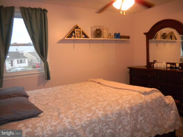 45 Morris Road New Castle, DE 19720 - Photo 14 of 23 Bedroom 2
