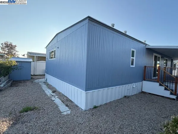 $300,000 | 4141 Deep Creek Road, Unit 106, Fremont, CA 94555