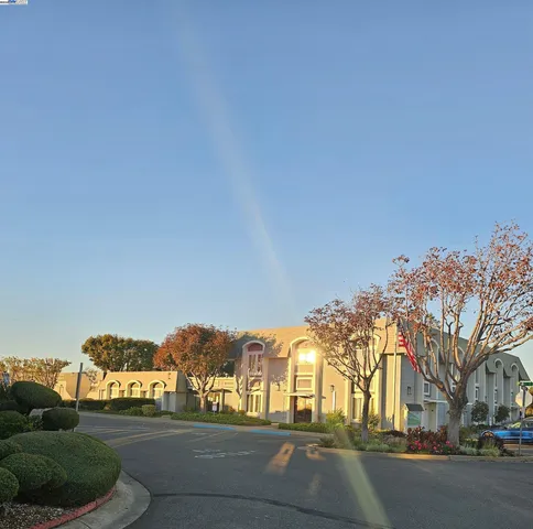 $350,000 | 4141 Deep Creek Road, Unit 106, Fremont, CA 94555