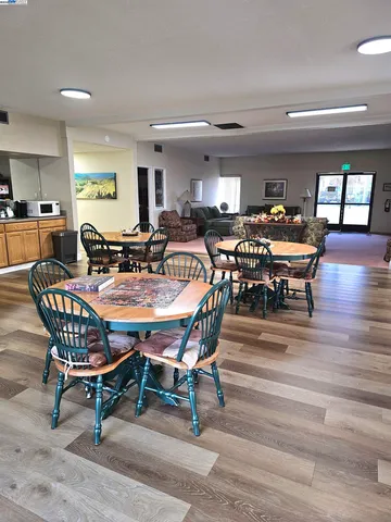 $350,000 | 4141 Deep Creek Road, Unit 106, Fremont, CA 94555