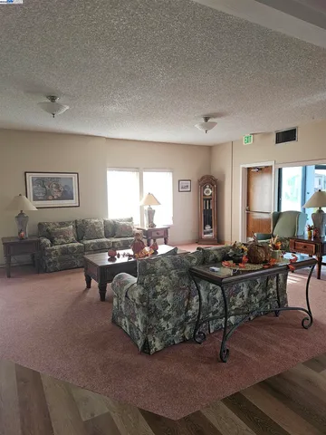 $350,000 | 4141 Deep Creek Road, Unit 106, Fremont, CA 94555