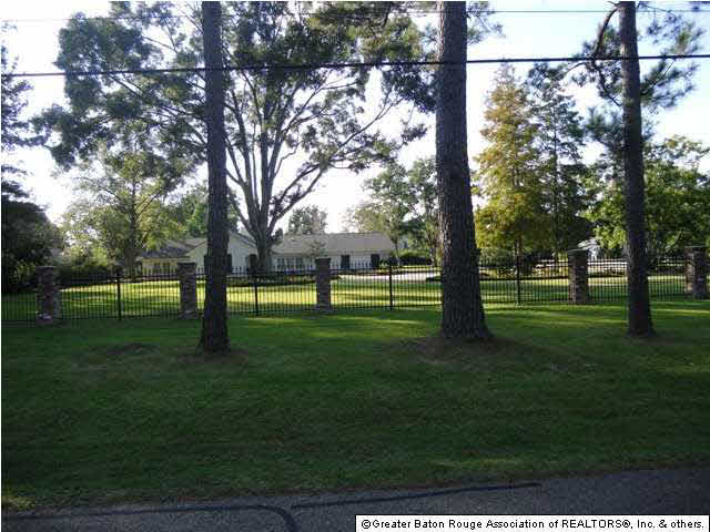 4366 Bluebonnet Road Baton Rouge, LA 70809 - Photo 16 of 17 Gallery Image 16