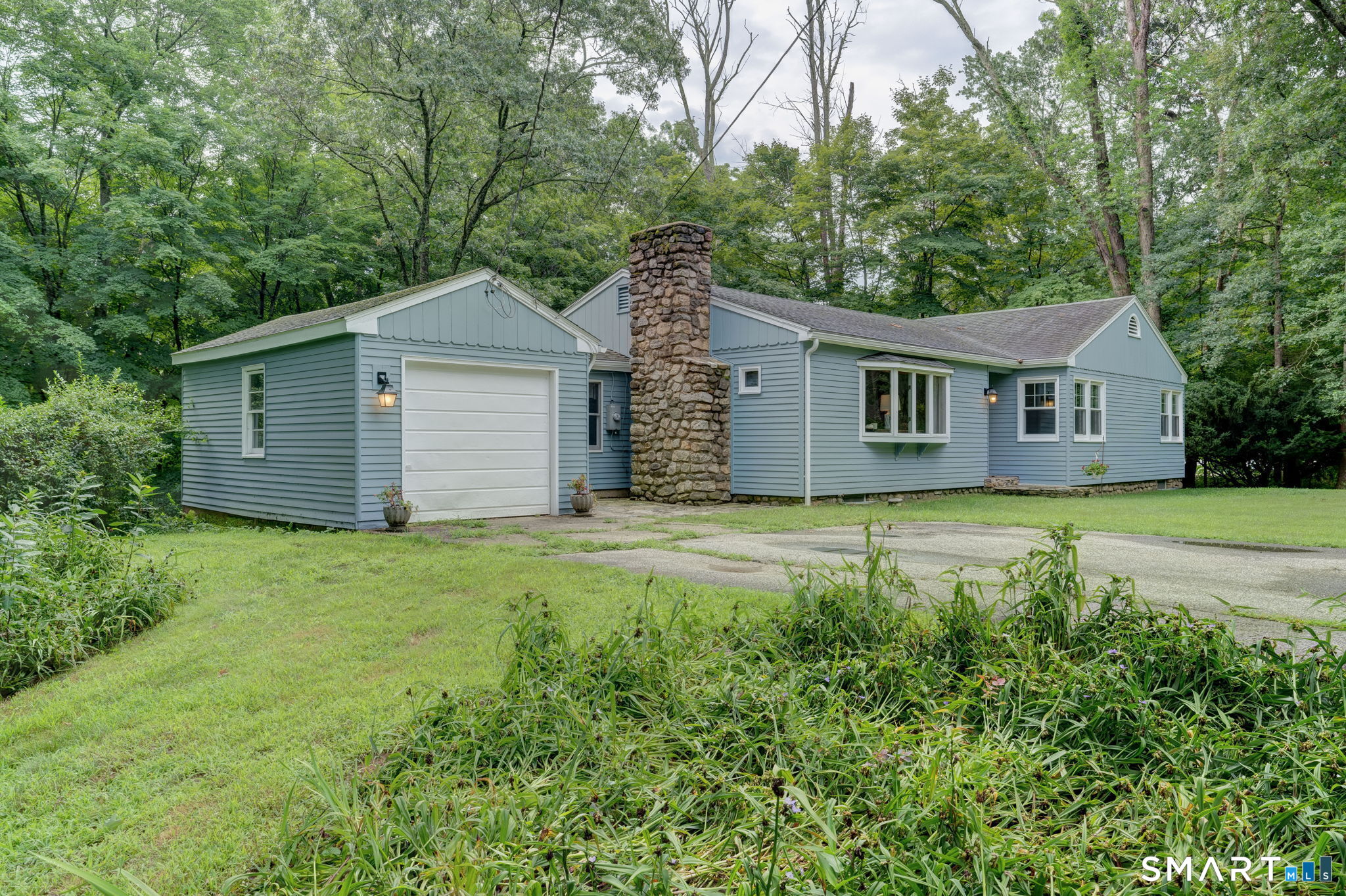 108 Krapf Road Ashford, CT 06278 - Photo 3 of 38 Gallery Image 3