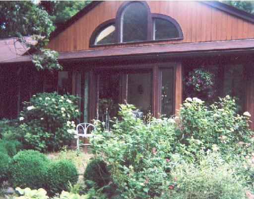28 Huckleberry Road Redding, CT 06896 - Photo 1 of 1 Gallery Image 1
