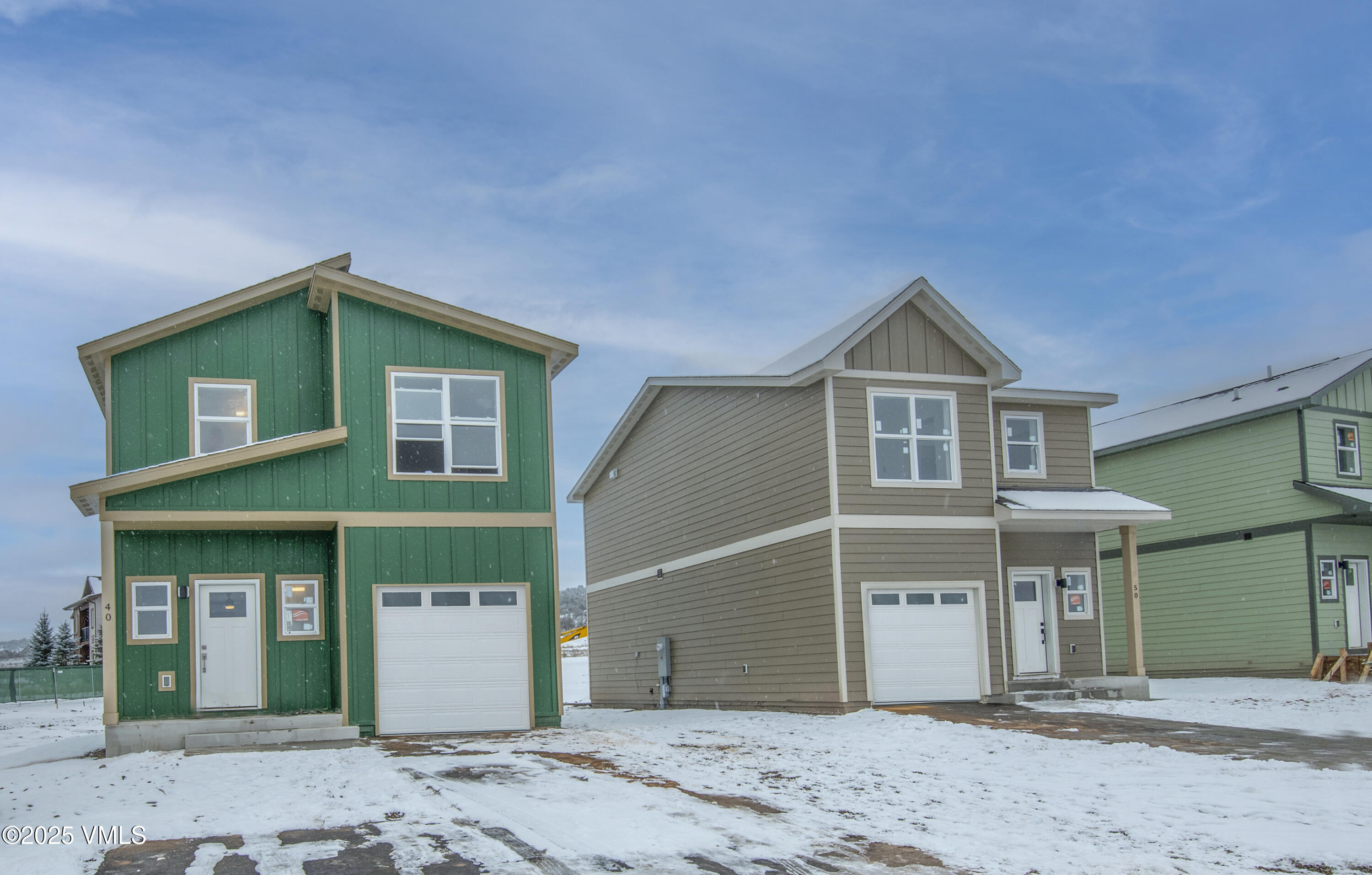 70 Comanche Way Gypsum, CO 81637 - Photo 44 of 46 a front view of a house with garden