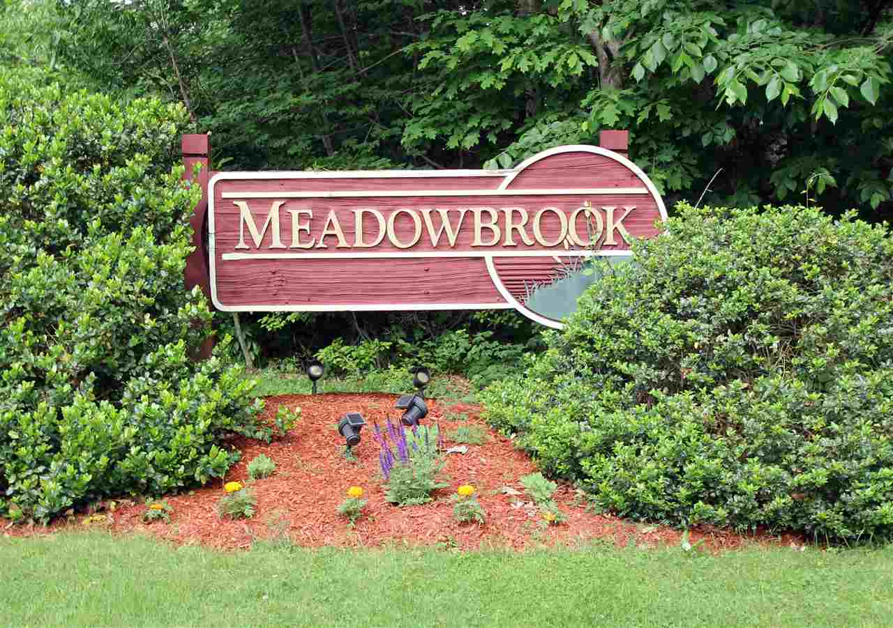 12 Meadowbrook Road Derry, NH 03038 - Photo 2 of 25