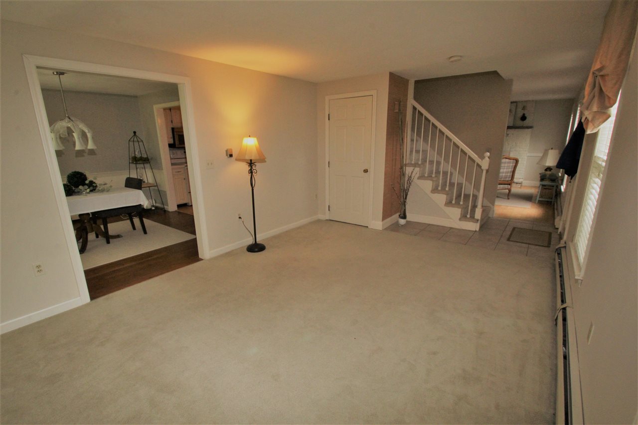 12 Meadowbrook Road Derry, NH 03038 - Photo 11 of 25