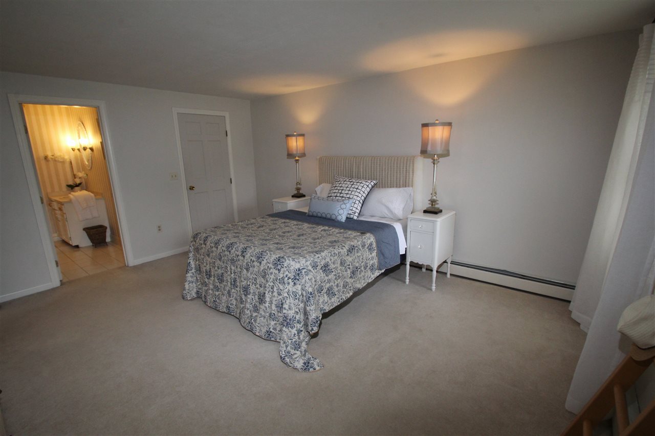 12 Meadowbrook Road Derry, NH 03038 - Photo 12 of 25