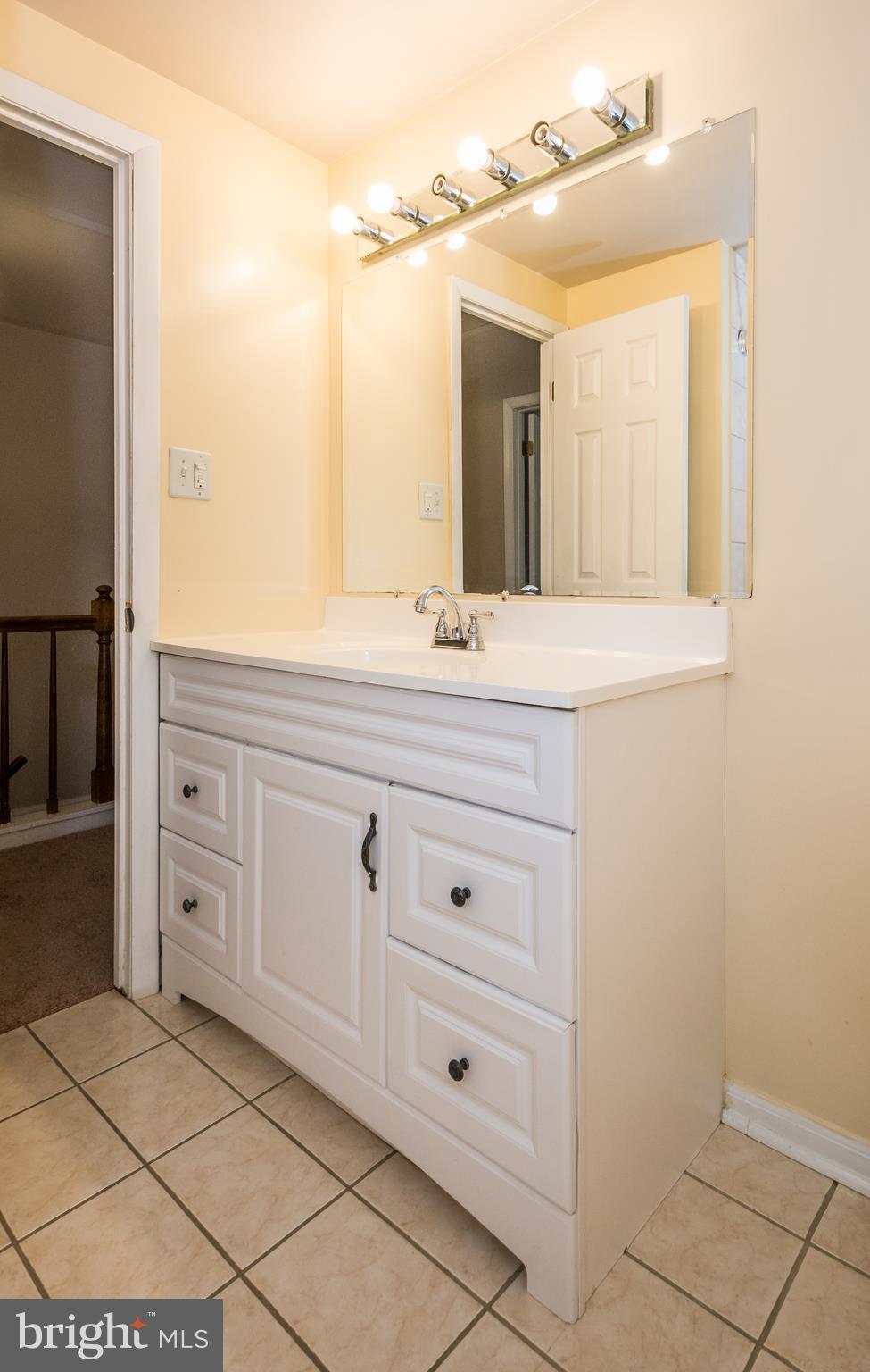 9272 Throgmorton Road Baltimore, MD 21234 - Photo 20 of 35