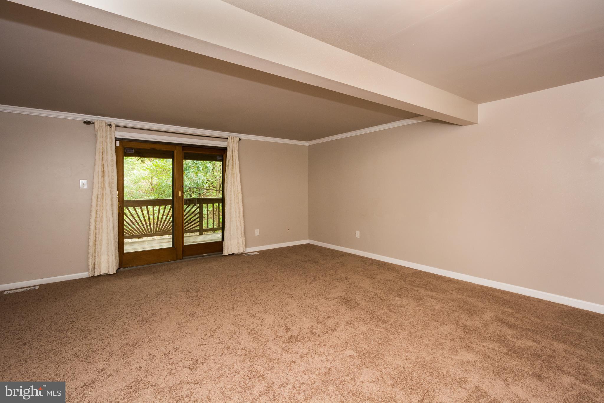 9272 Throgmorton Road Baltimore, MD 21234 - Photo 24 of 35
