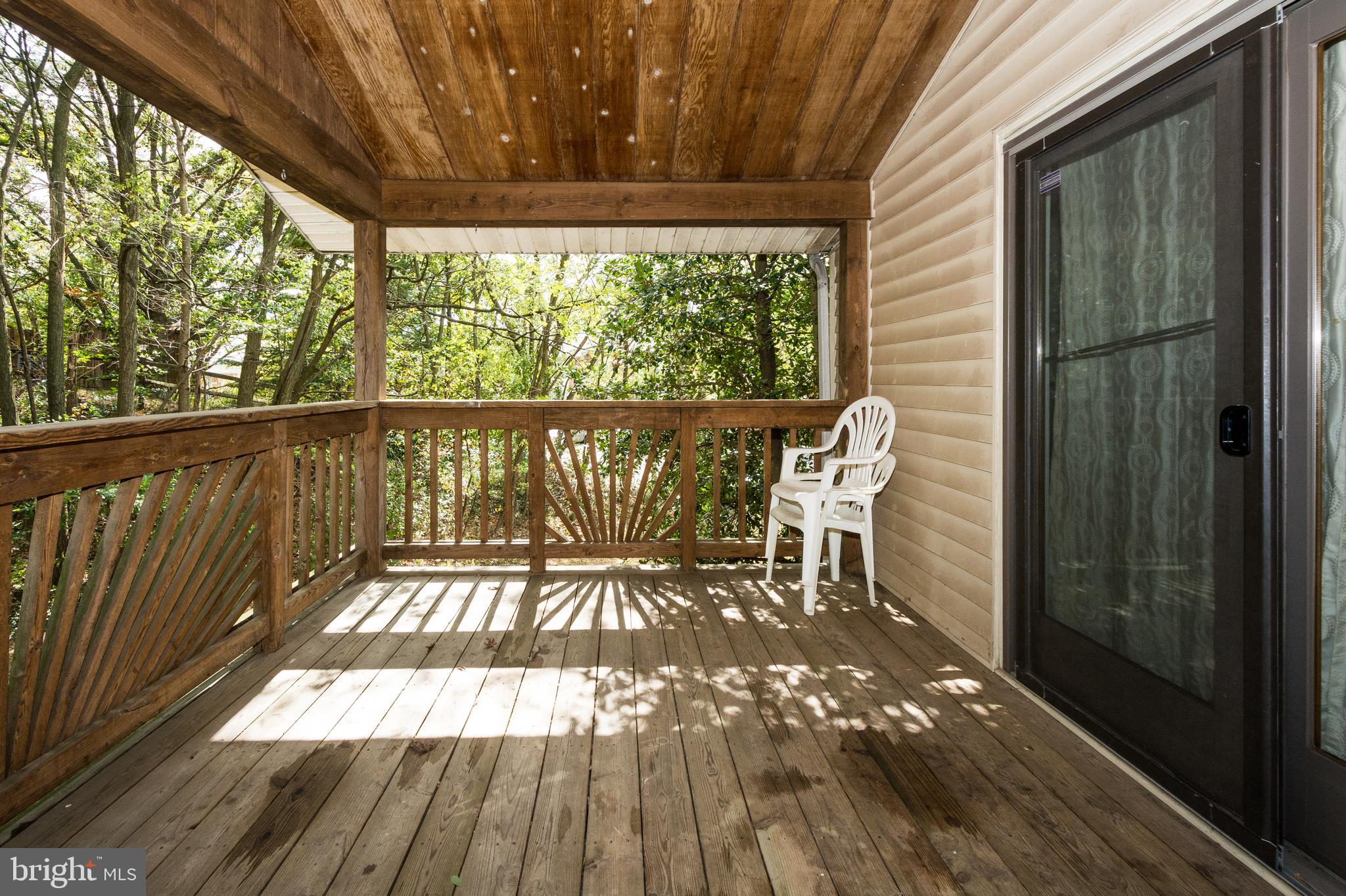 9272 Throgmorton Road Baltimore, MD 21234 - Photo 29 of 35