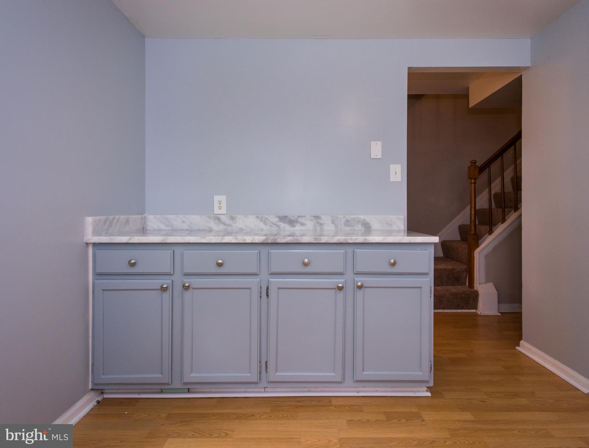 9272 Throgmorton Road Baltimore, MD 21234 - Photo 5 of 35