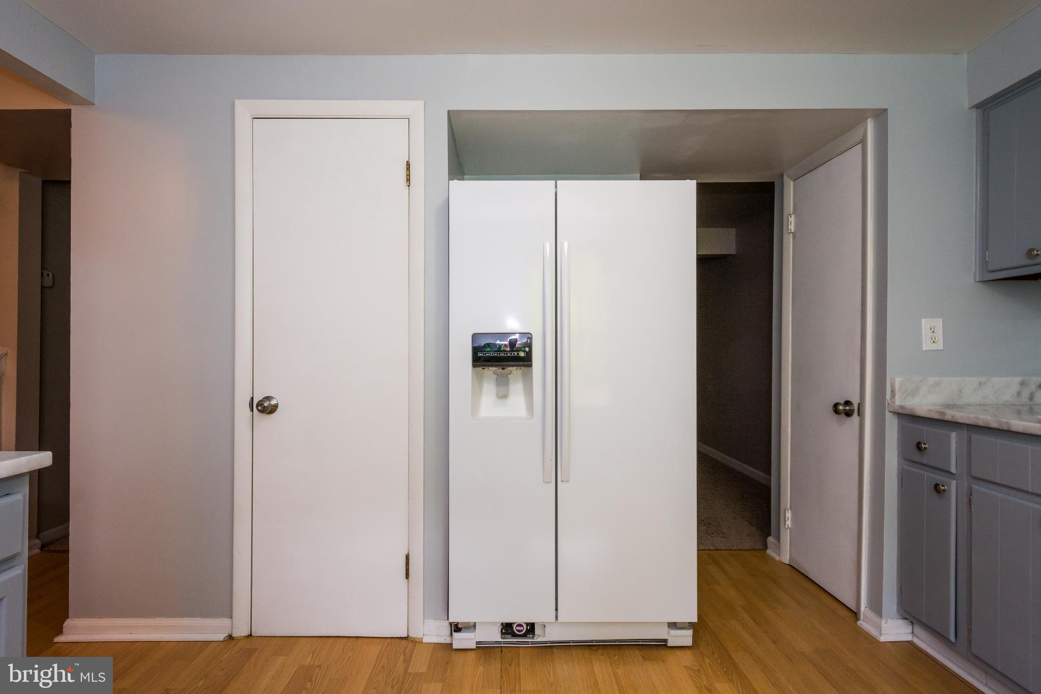 9272 Throgmorton Road Baltimore, MD 21234 - Photo 6 of 35