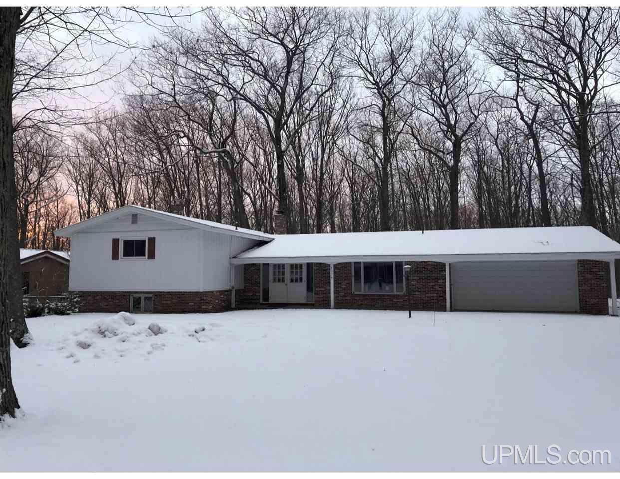 1004 Allouez Road Marquette, MI 49855 - Photo 1 of 40 Gallery Image 1