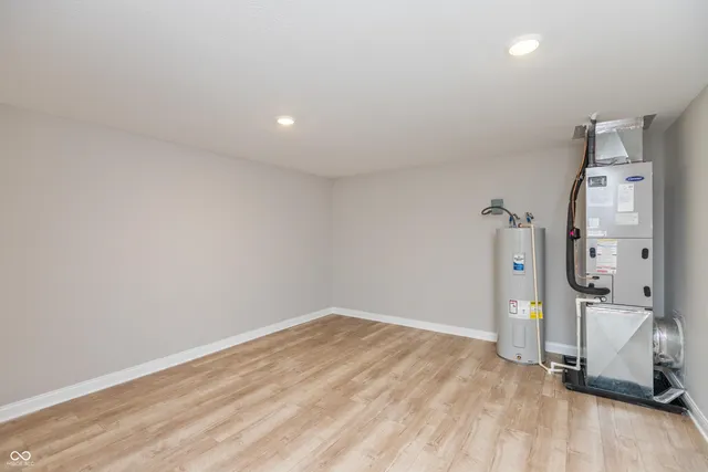 $525,000 | 7936 Beaumont Green Place, Indianapolis, IN 46250