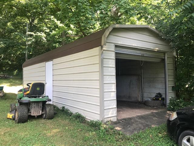 1900 Grants Chapel Road Adams, TN 37010 - Photo 25 of 30 Can be used as storage or a garage.