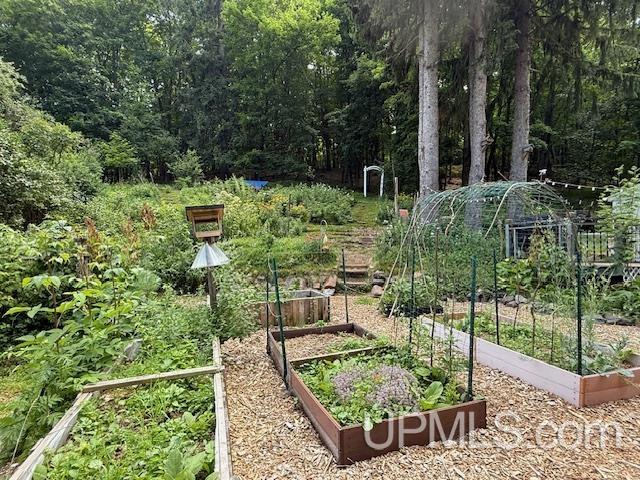312 Jasper Street Ishpeming, MI 49849 - Photo 2 of 8 Gallery Image 2