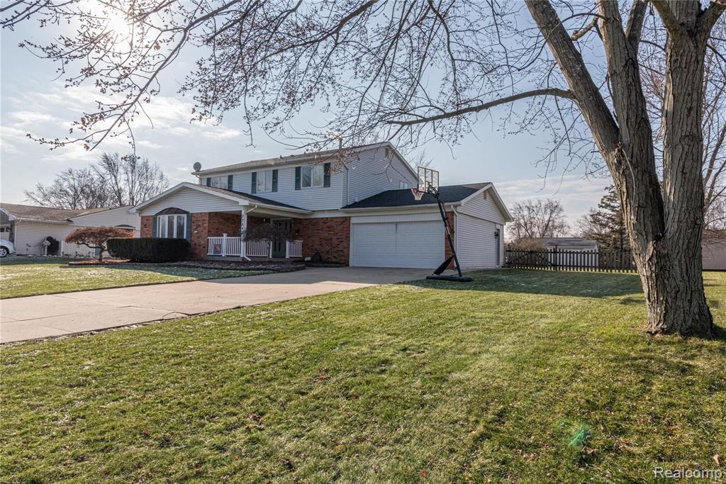 22647 Deerfield Road Novi, MI 48375 - Photo 2 of 51