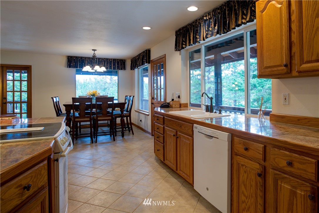 1421 Emerick Road Cle Elum, WA 98922 - Photo 8 of 21