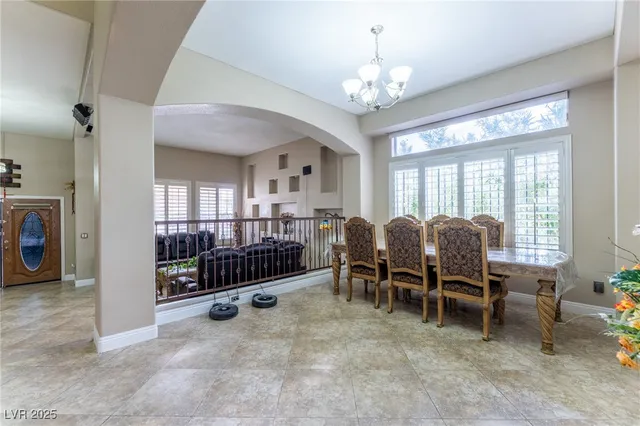 $840,000 | 6632 Isolated Avenue, Las Vegas, NV 89110