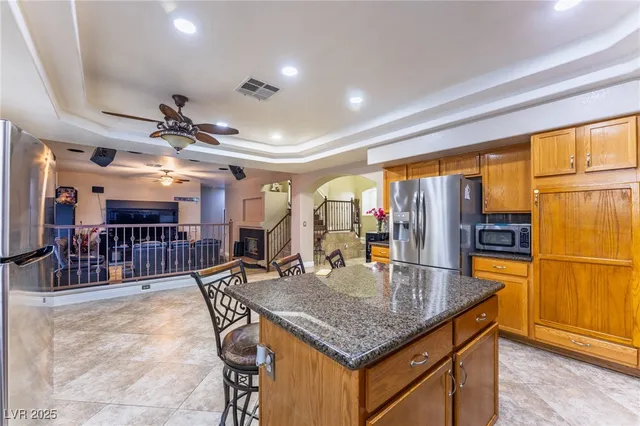 $840,000 | 6632 Isolated Avenue, Las Vegas, NV 89110