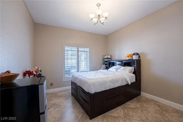 $840,000 | 6632 Isolated Avenue, Las Vegas, NV 89110