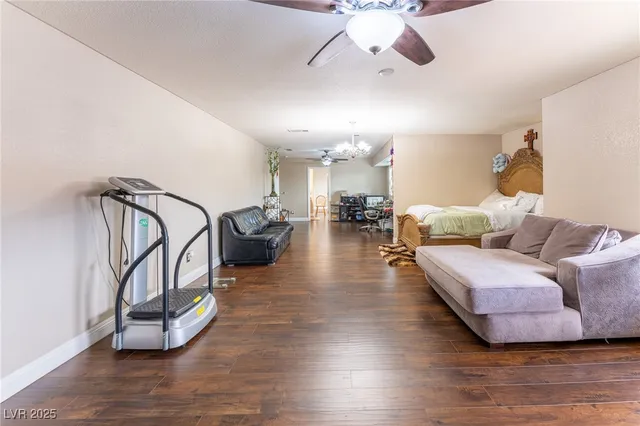 $840,000 | 6632 Isolated Avenue, Las Vegas, NV 89110