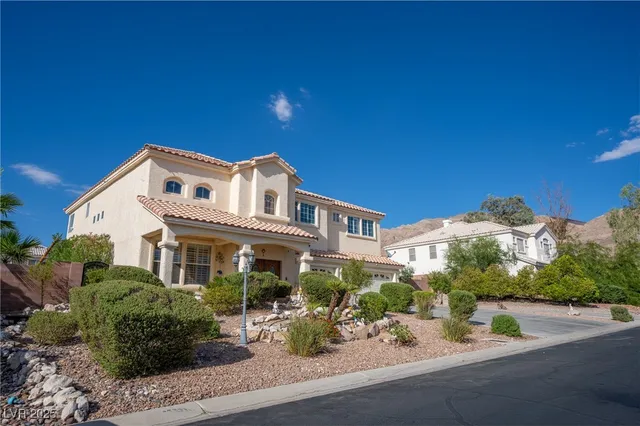$840,000 | 6632 Isolated Avenue, Las Vegas, NV 89110