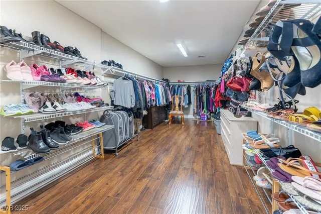 $840,000 | 6632 Isolated Avenue, Las Vegas, NV 89110