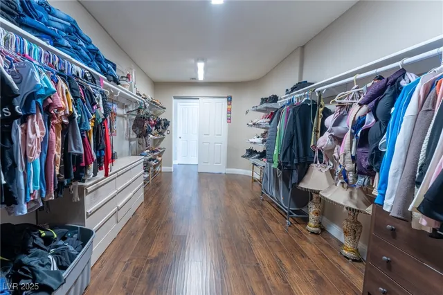 $840,000 | 6632 Isolated Avenue, Las Vegas, NV 89110